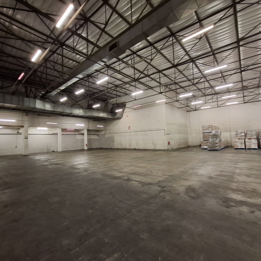 To Let commercial Property for Rent in Brackenfell Central Western Cape